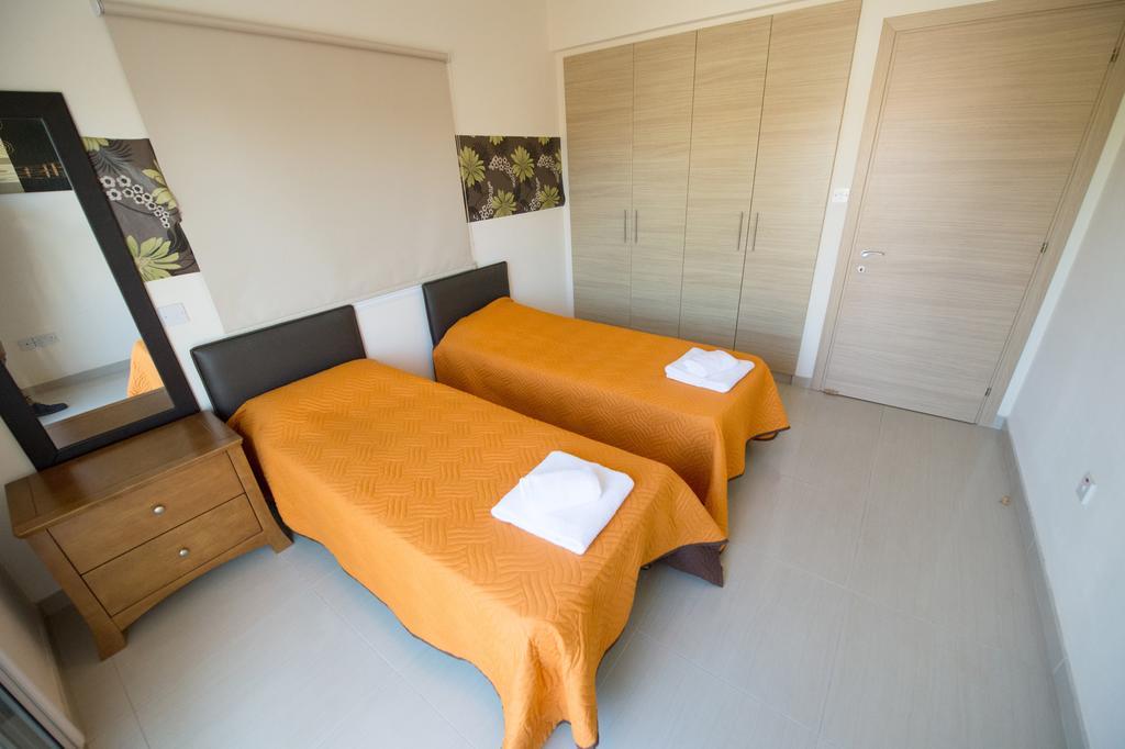 Hara Nissi Beach Villas Ayia Napa Værelse billede